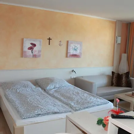 E515 Fuer 2-3 Personen An Der Ostsee * 브라질린